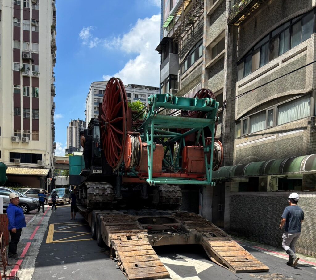 【敦南詠樂案 工程進度】連續壁完工退場！中間樁引孔根固啟動，蓄勢挺進地下開挖